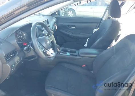 2021 Nissan Sentra S Xtronic Cvt z USA, uszkodzony, nr VIN 3N1AB8BV1MY226830